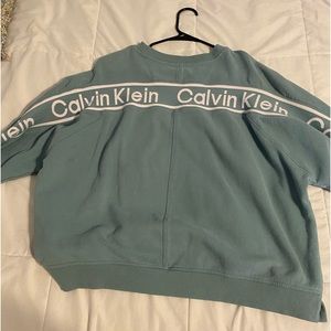 Light Blue Calvin Klein Cropped crew neck - “Womens” XL